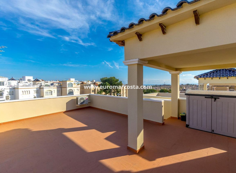 Objekte zum Wiederverkauf - Casa - Orihuela Costa