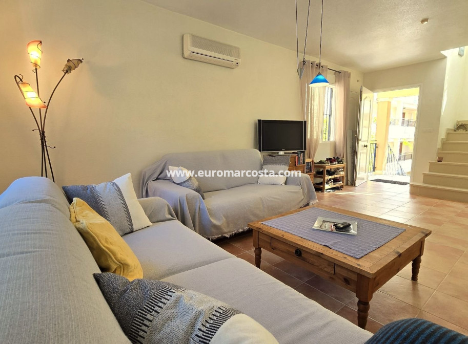 Sale - Villa - Orihuela Costa