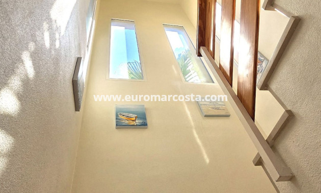 Sale - Villa - Orihuela Costa