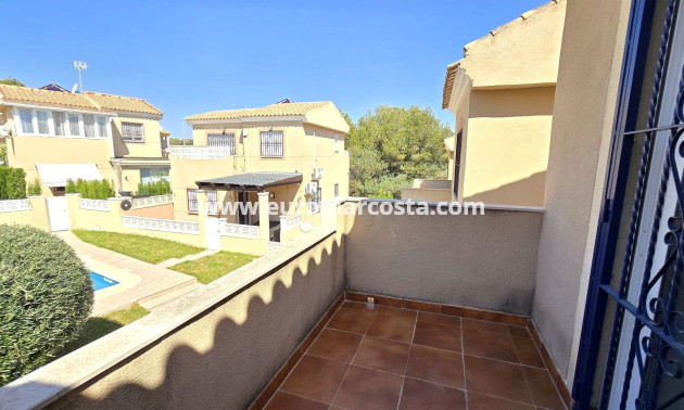 Sale - Villa - Orihuela Costa