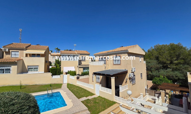 Sale - Villa - Orihuela Costa