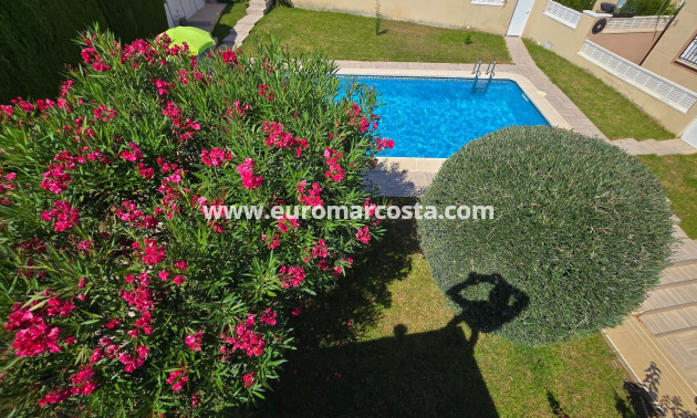 Sale - Villa - Orihuela Costa