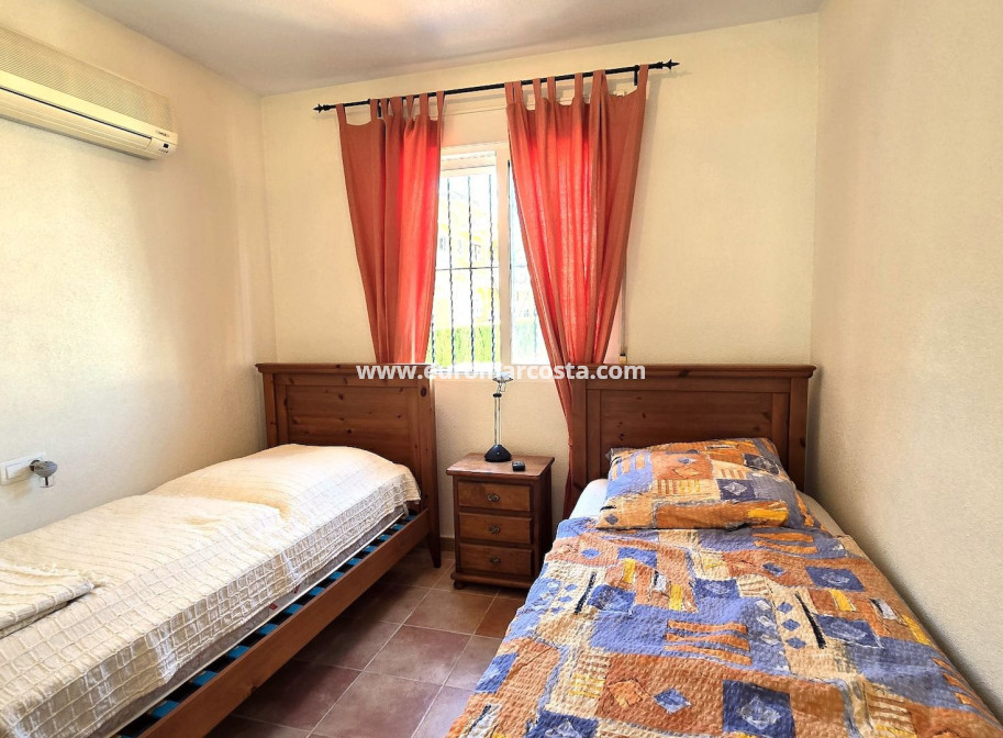 Sale - Villa - Orihuela Costa