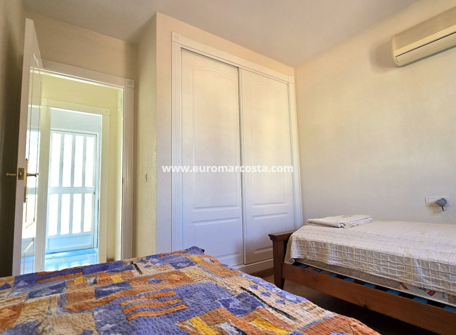 Sale - Villa - Orihuela Costa