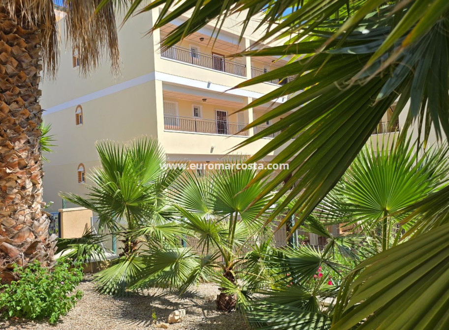 Sale - Villa - Orihuela Costa