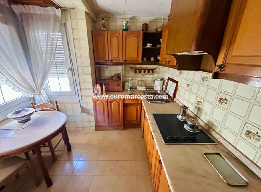 Sale - Apartment / flat - Guardamar del Segura