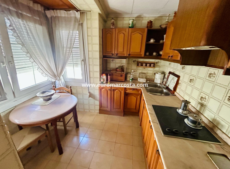 Sale - Apartment / flat - Guardamar del Segura