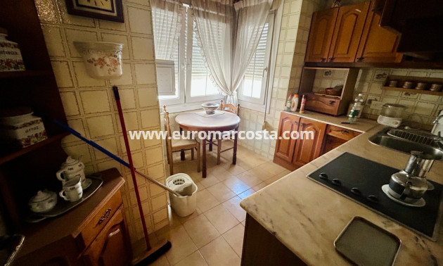 Sale - Apartment / flat - Guardamar del Segura