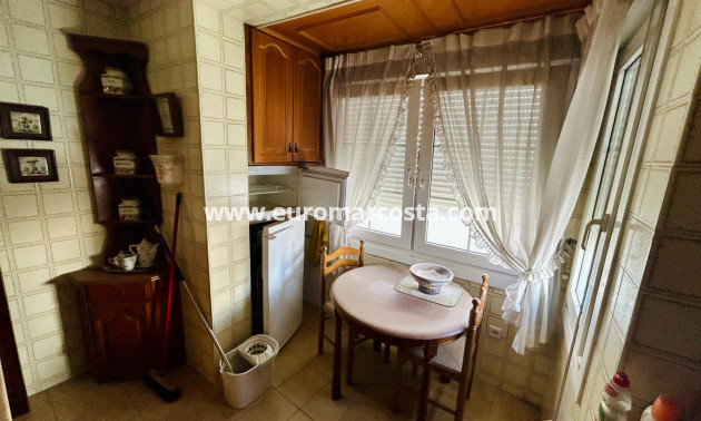 Sale - Apartment / flat - Guardamar del Segura
