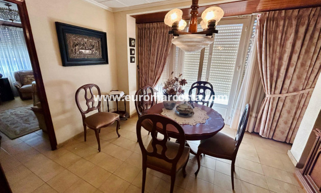 Sale - Apartment / flat - Guardamar del Segura