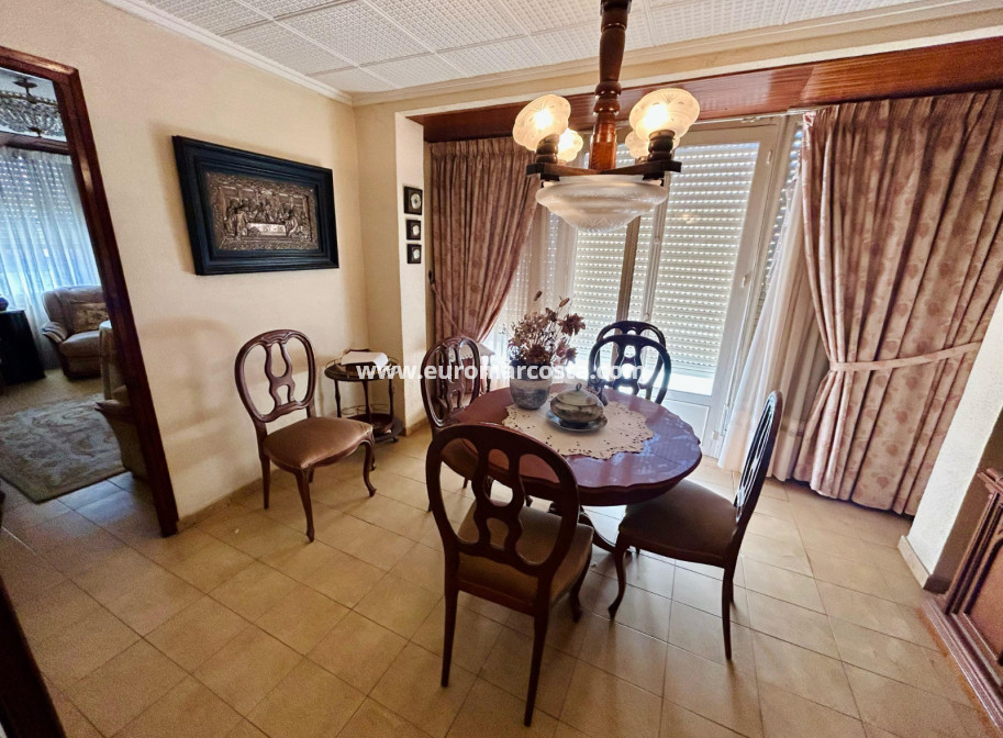 Sale - Apartment / flat - Guardamar del Segura