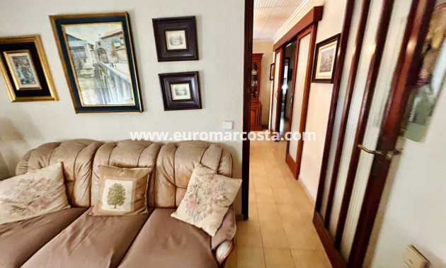 Sale - Apartment / flat - Guardamar del Segura