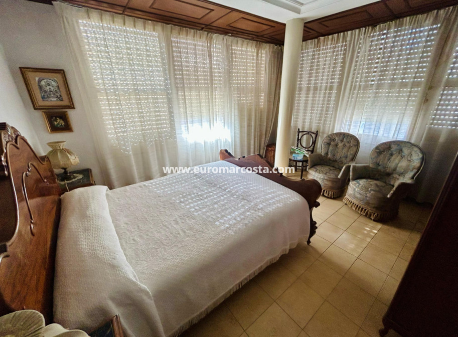 Sale - Apartment / flat - Guardamar del Segura