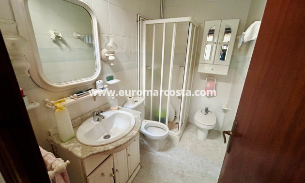 Sale - Apartment / flat - Guardamar del Segura