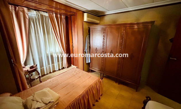 Sale - Apartment / flat - Guardamar del Segura