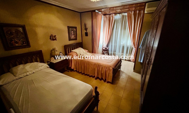 Sale - Apartment / flat - Guardamar del Segura