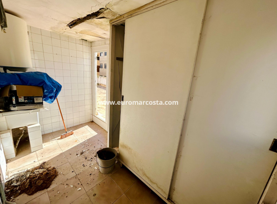 Sale - Apartment / flat - Guardamar del Segura