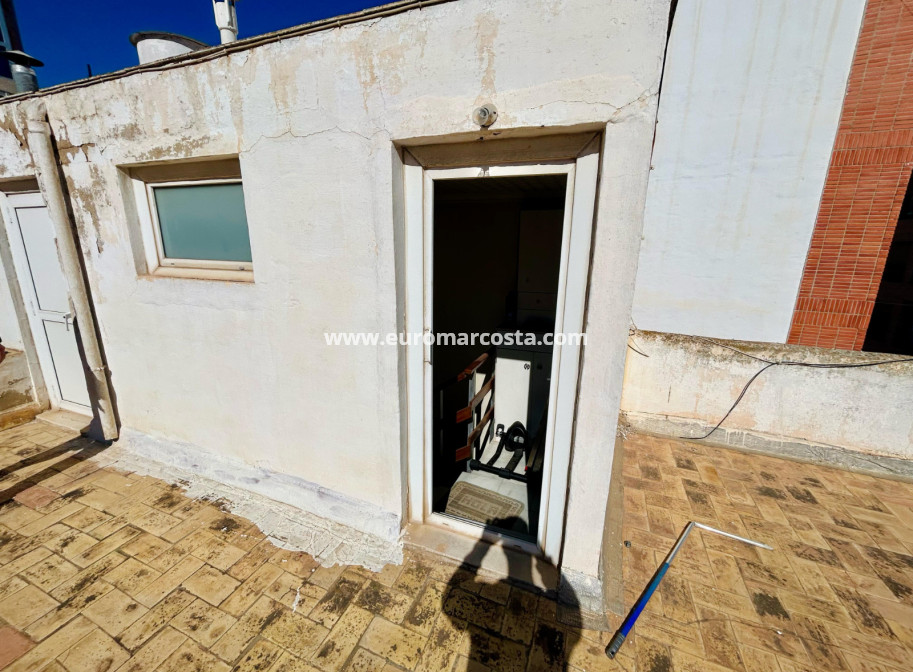 Sale - Apartment / flat - Guardamar del Segura