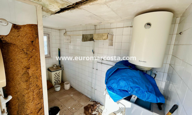 Sale - Apartment / flat - Guardamar del Segura