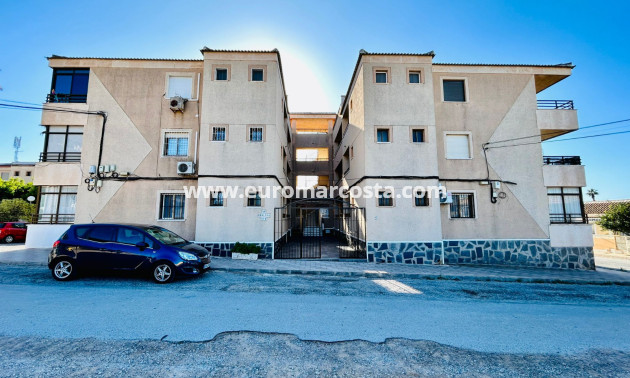Sale - Apartment / flat - Torrevieja - TORREVIEJA