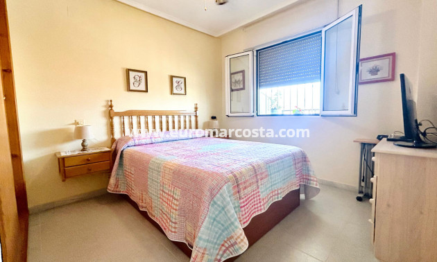 Sale - Apartment / flat - Torrevieja - TORREVIEJA