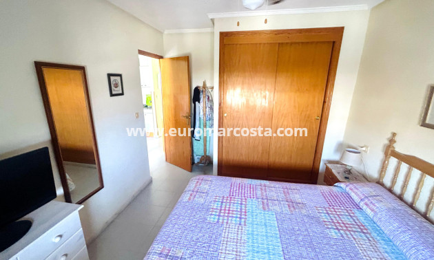 Sale - Apartment / flat - Torrevieja - TORREVIEJA