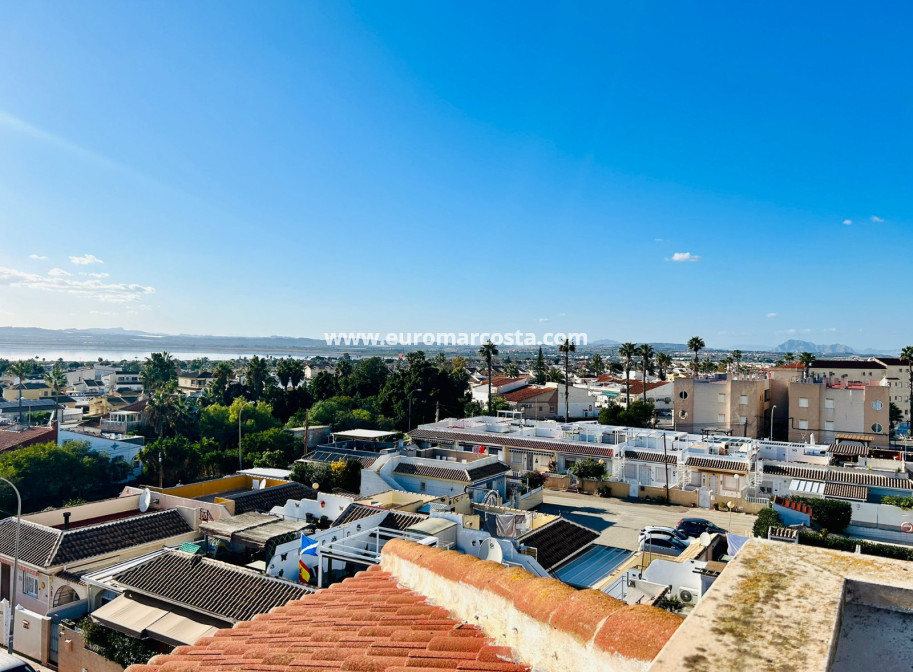 Sale - Apartment / flat - Torrevieja - TORREVIEJA
