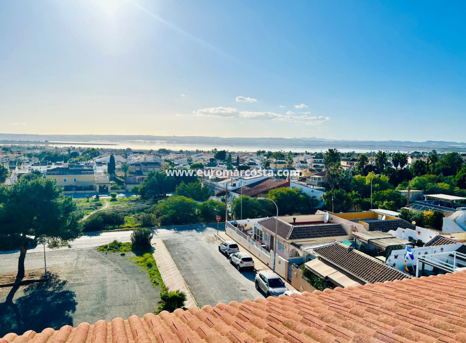 Sale - Apartment / flat - Torrevieja - TORREVIEJA