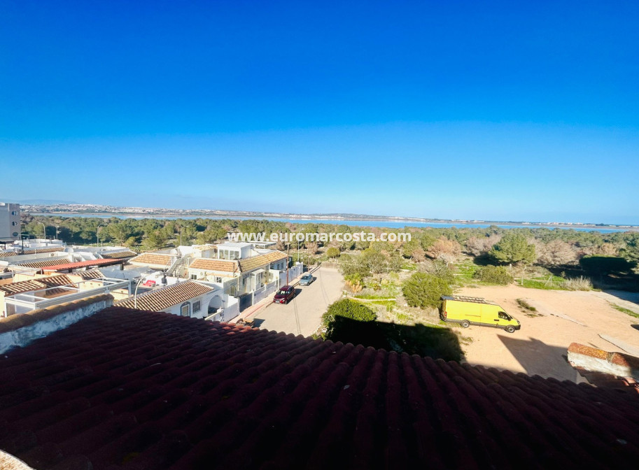 Sale - Apartment / flat - Torrevieja - TORREVIEJA