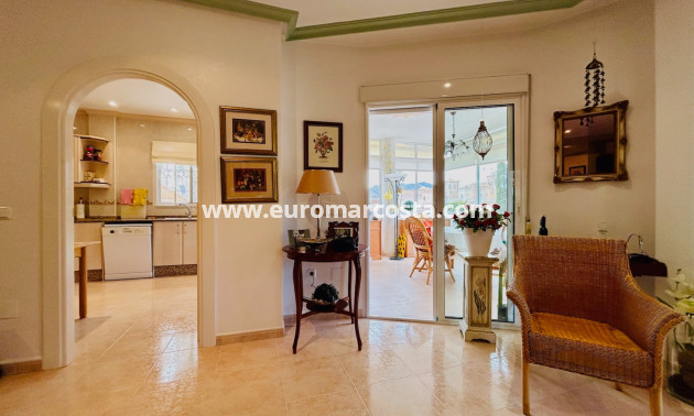 Sale - Villa - Orihuela