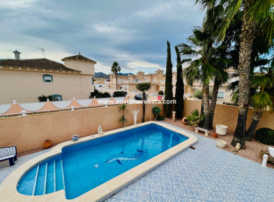 Sale - Villa - Orihuela
