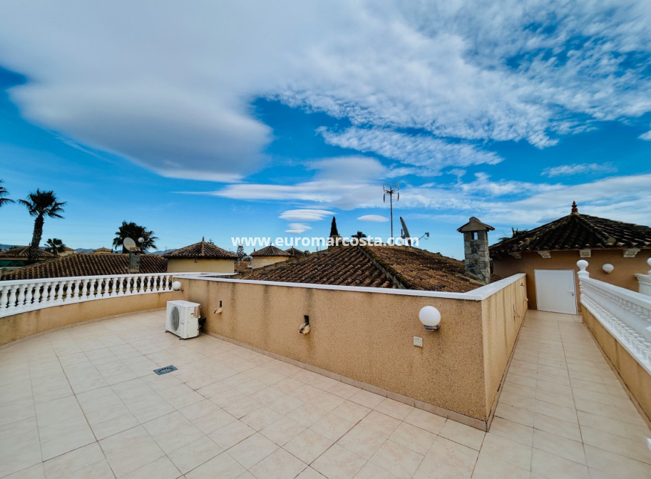 Sale - Villa - Orihuela