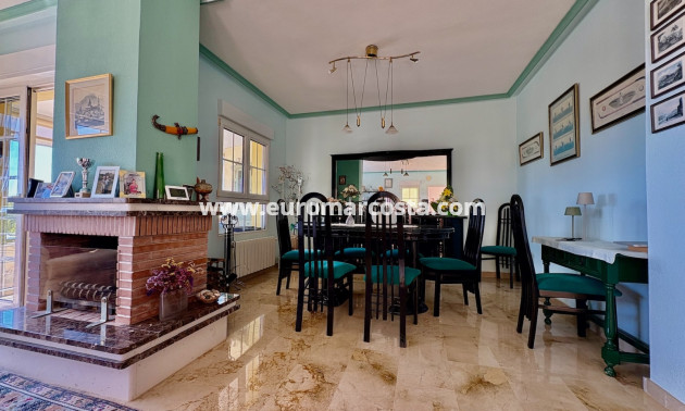 Objekte zum Wiederverkauf - Single Family Home - Orihuela - Orihuela Costa