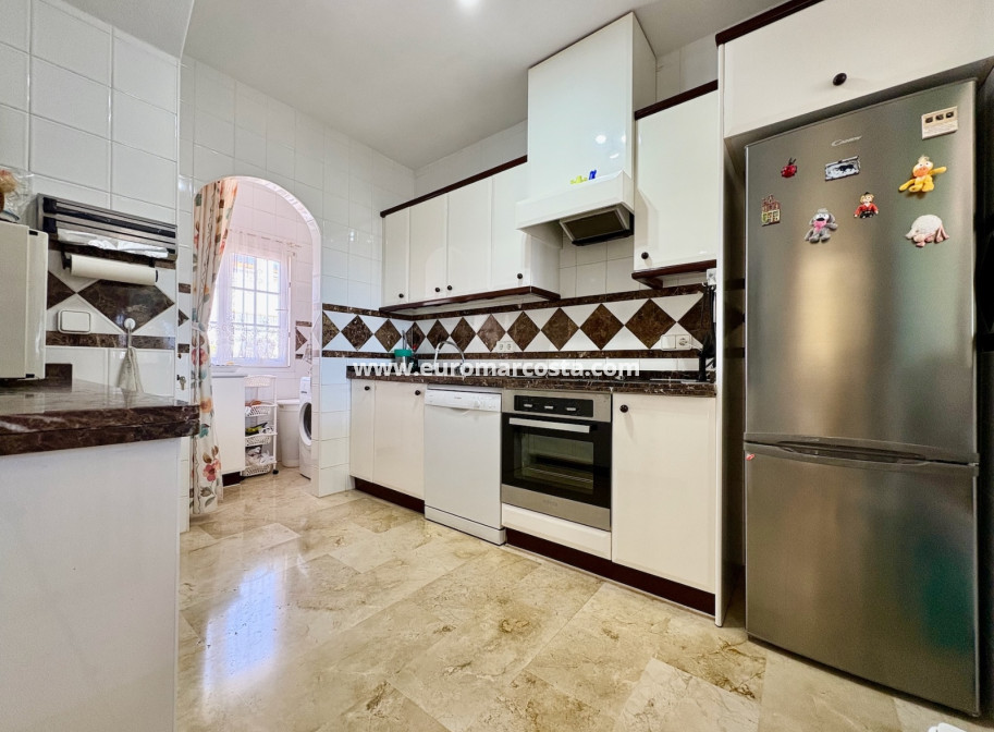 Objekte zum Wiederverkauf - Single Family Home - Orihuela - Orihuela Costa