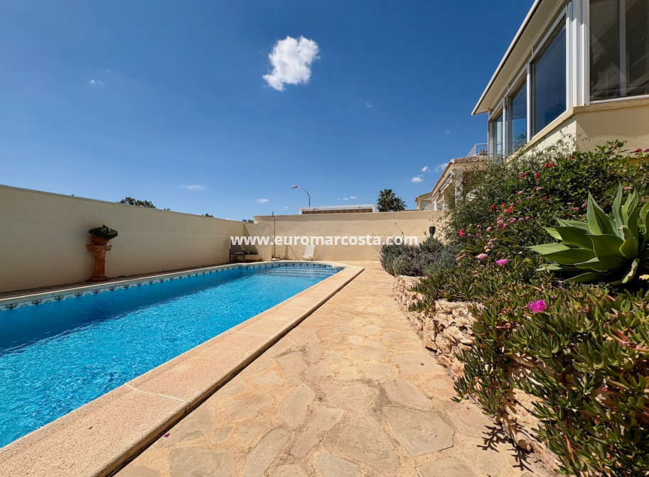 Objekte zum Wiederverkauf - Single Family Home - Orihuela - Orihuela Costa