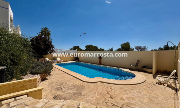 Objekte zum Wiederverkauf - Single Family Home - Orihuela - Orihuela Costa