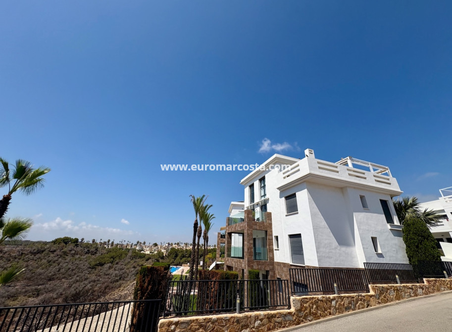 Objekte zum Wiederverkauf - Wohnung - Orihuela Costa