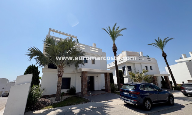 Objekte zum Wiederverkauf - Wohnung - Orihuela Costa