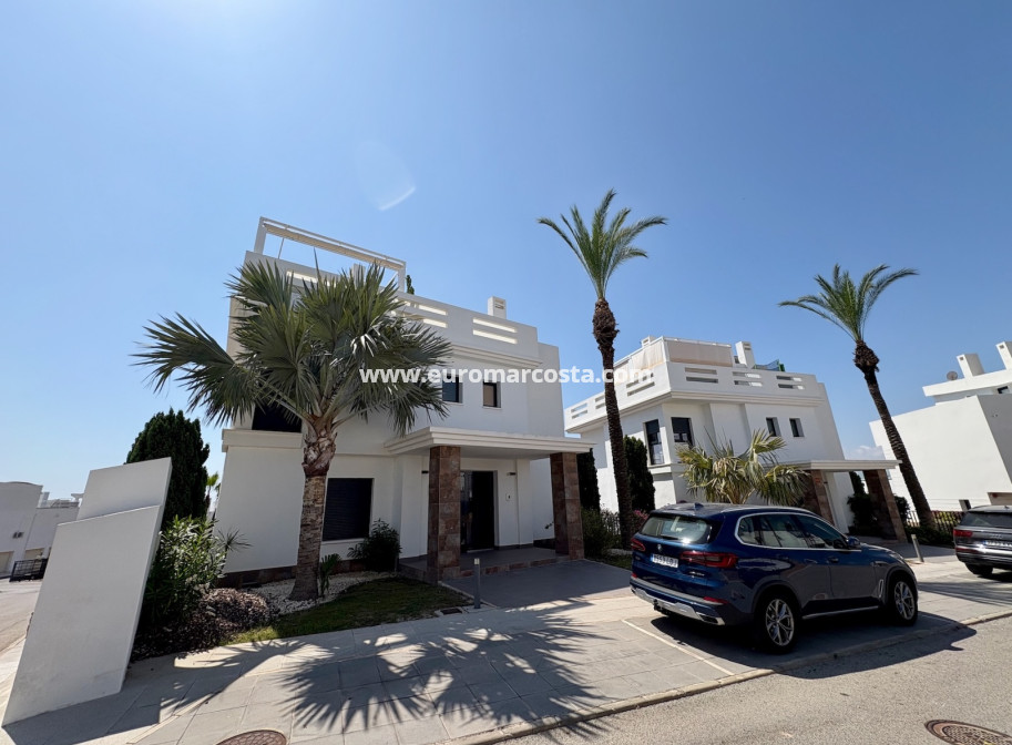 Objekte zum Wiederverkauf - Wohnung - Orihuela Costa
