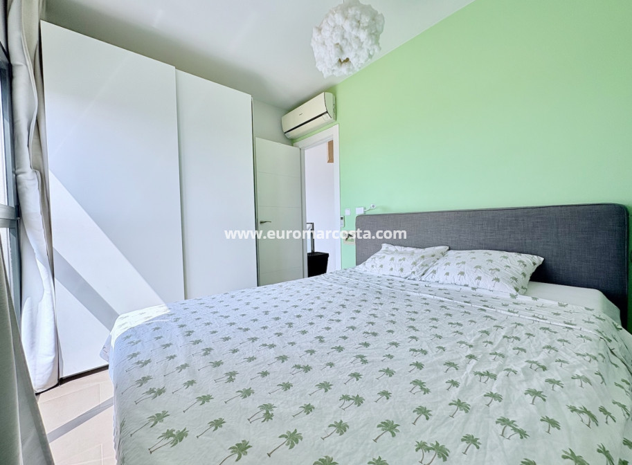 Objekte zum Wiederverkauf - Wohnung - Orihuela Costa