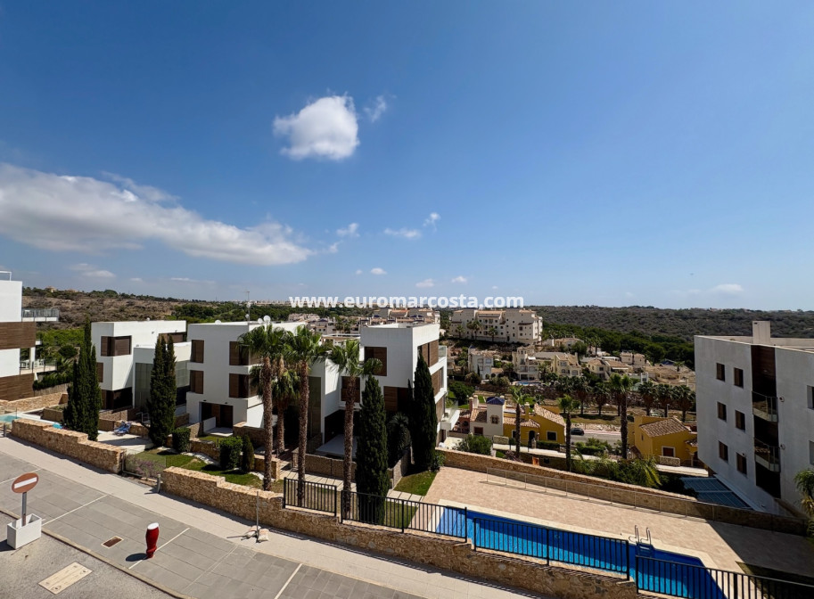 Objekte zum Wiederverkauf - Wohnung - Orihuela Costa