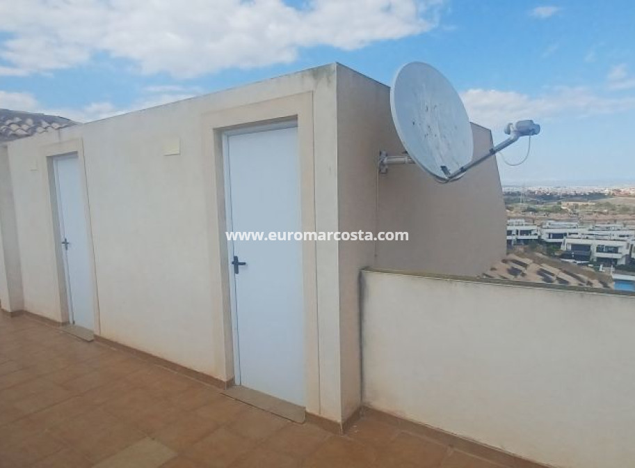 Objekte zum Wiederverkauf - Wohnung - Orihuela Costa