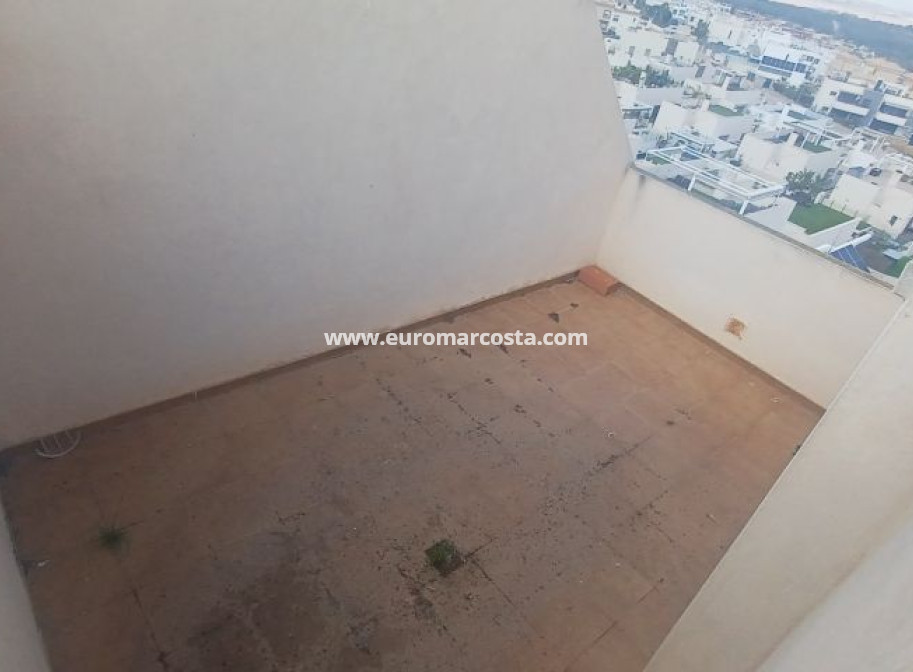 Objekte zum Wiederverkauf - Wohnung - Orihuela Costa