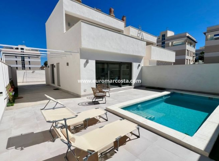 Sale - Villa - Orihuela Costa