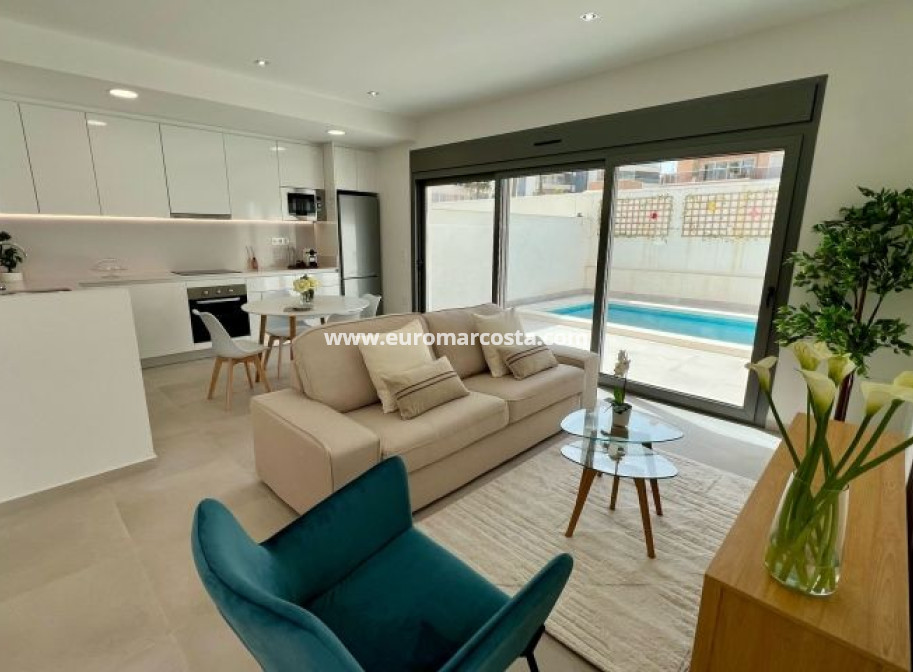 Sale - Villa - Orihuela Costa