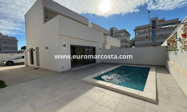 Sale - Villa - Orihuela Costa