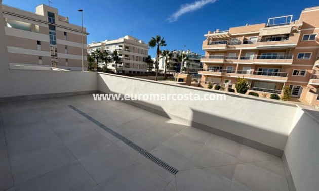 Sale - Villa - Orihuela Costa