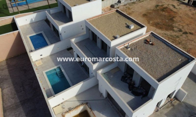 Sale - Villa - Orihuela Costa