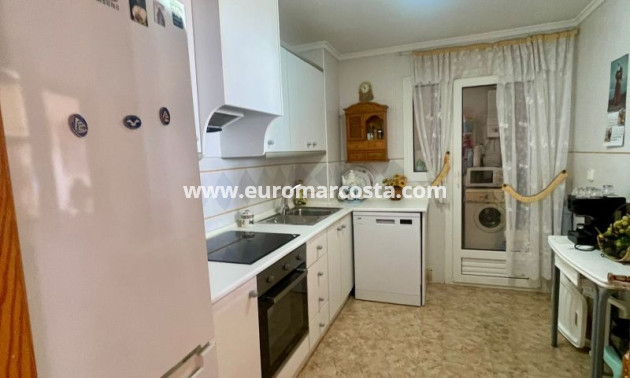 Objekte zum Wiederverkauf - Wohnung - Torrevieja - TORREVIEJA