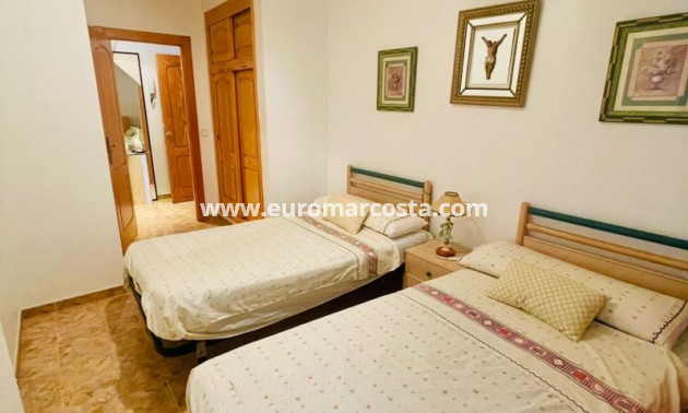 Objekte zum Wiederverkauf - Wohnung - Torrevieja - TORREVIEJA